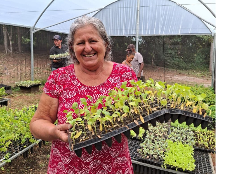 Rosana Claudina, a Preta, como todos a chamam, tem uma forma de explicar o que está acontecendo nos assentamentos de Nioaque que dispensa explicações científicas, embora os dados confirmem cada palavra sua. Foto: Acervo Ecoa  
