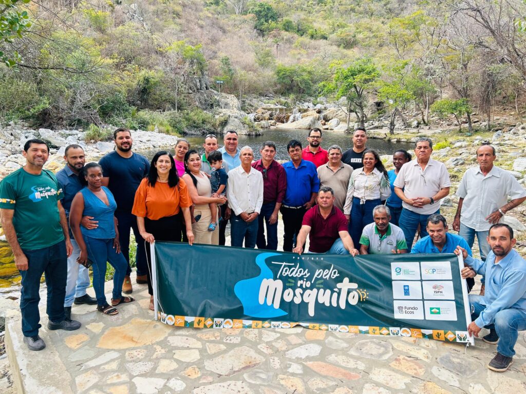 A Campanha pela garantia da saúde e preservação do Rio Mosquito mobiliza centenas de pessoas em três municípios mineiros. Foto: Acervo STR de Porteirinha 